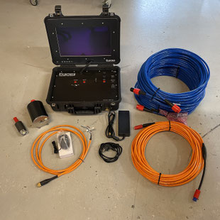 caméra de quille et ordinateur de contrôle avec son câble