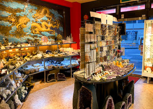 天然石の他、浄化アイテム、お香もご用意しております