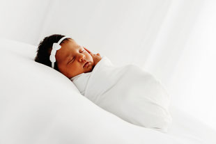 Baby Fotografie, Neugeborenenaufnahme, Newbornshooting