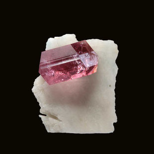 Kristalia Mineral Expos Salon Paris 2022