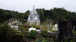 2013-Oct-09 Cemetery, Padre Burgos, Philippines