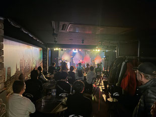 バンド演奏風景。