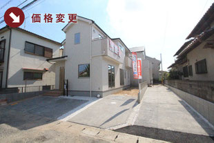住所の新築一戸建て分譲住宅の外観 物件詳細ページにリンク