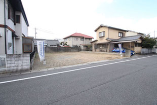 岡山県岡山市南区あけぼの町の新築一戸建て分譲住宅の外観 物件詳細ページにリンク