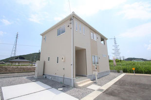 岡山県瀬戸内市長船町福岡の新築一戸建て分譲住宅の外観 物件詳細ページにリンク