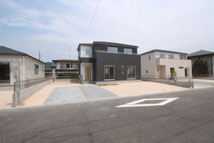 岡山県赤磐市桜が丘東6丁目の新築一戸建て分譲住宅の外観 物件詳細ページにリンク
