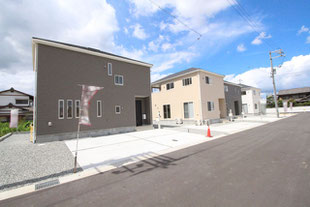 岡山県倉敷市中畝5丁目の新築一戸建て分譲住宅の外観 物件詳細ページにリンク