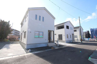 岡山県岡山市中区桑野の新築一戸建て分譲住宅の外観 物件詳細ページにリンク