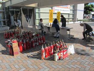 令和元年11月10日(日)不要消火器回収しました。