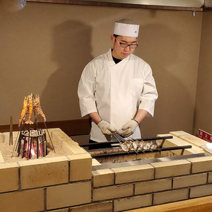 岐阜鮎 大垣ランチ 天然鮎 夫婦 食事 記念日 お祝い 誕生日 還暦 結婚記念日 お友達 女友達 焼きおにぎり 垂井 本巣 関ケ原 羽島 瑞穂市 安八 池田 揖斐川 海津 接待 助六 みよし亭 女子会 飛騨牛 美味しい 和食 人気 祝日 古希 喜寿 米寿 家族 空間 日本料理 両親 敬老の日 出汁 鰻 貸切 車いす 法要 美味しい 助六 西京焼き 鮭 みよし亭 お取り寄せ 大垣通販 時短 冷凍食品 記念日 簡単 惣菜 西京焼き 持ち帰り 大垣プリン 大垣ディナー 