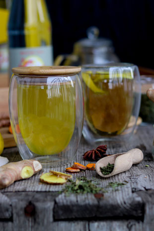 Detoxtee im Glas