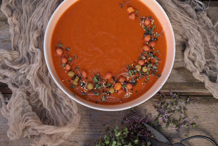 Tomatenlinsensuppe