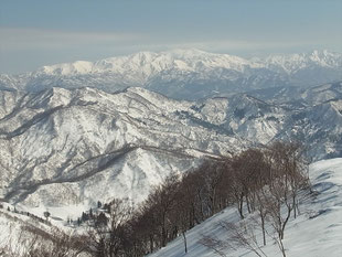 稜線から白山