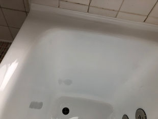 FRP浴槽ヘアークラック修理