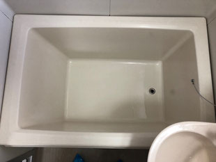 FRP浴槽割れ修理、塗装