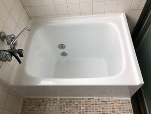 FRP浴槽ヘアークラック修理