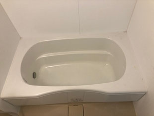FRP浴槽、汚れ沈着、塗装