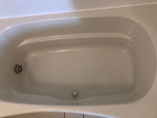 FRP浴槽、汚れ沈着、塗装