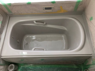人工大理石浴槽割れ補修塗装