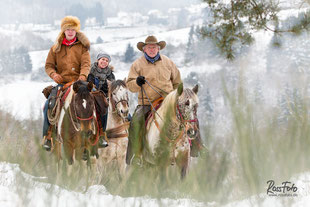 RossFoto Dana Krimmling, Pferdefotografie, Fotografien vom Wanderreiten Westernreiten, Jagdreiten, Kavallerie, Ausreiten, Freiberger Pferde, Western horse