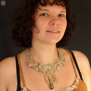 micromacamé collier artefact anar