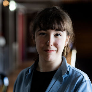 Morgane Gregory / harpe électrique, acoustique, chant