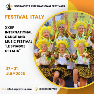 Festival participants in folklore festival competition