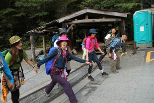 登山口にゴール！（縄文杉ガイドツアー）