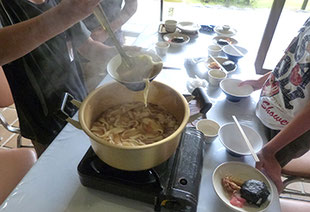 白根魚苑手延べうどん作り体験