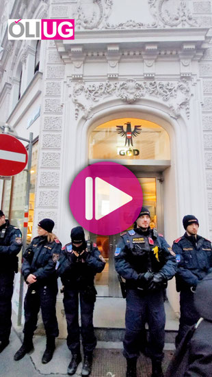 Bernd Kniefacz berichtet von der ÖLI-UG Demo vor der GÖD