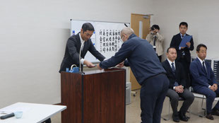 表彰式・入札会の画像6