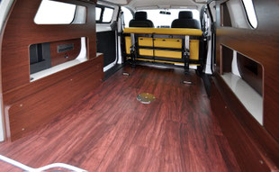 Tourdo Star-カーゴスペース02