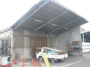 雨避け壁新設工事：工事前