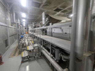 機械歩廊安全手摺新設：工事前