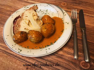 Blumenkohlbombe mit Kartoffeln und Rahmsoße aus der Ofenhexe von Pampered Chef®