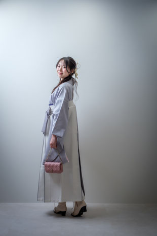 三上英和 ひでんち hidenchi  カメラマン フォトグラファー 写真撮影 出張撮影 フォトスタジオ スタジオ撮影 岐阜 各務原 瑞穂 岐南 羽島 安八 大垣 本巣 関 美濃 美濃加茂 多治見 土岐 可児 郡上 池田 揖斐川 山県 北方 笠松 一宮 稲沢 江南 犬山  紅葉 海 桜 ウェディングフォト wedding 結婚式 前撮り ロケーションフォト 衣装 和装 洋装 家族 ドレス 白無垢 色打掛 撮影のみ 写真のみ カジュアル おしゃれ おすすめ ヘアメイク アルバム アイテム　卒業袴　卒業写真