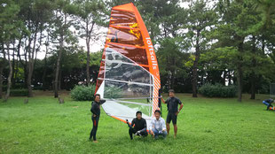 ウインドサーフィン　ＳＵＰ　スクール　神奈川　横浜　海の公園　スピードウォール