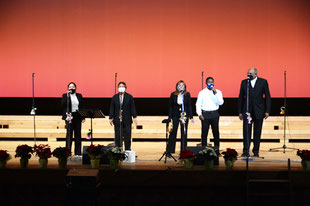 CMWC Choirによる合唱の写真