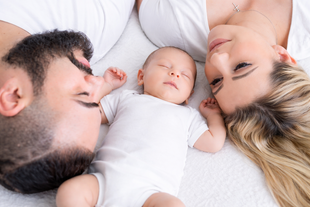 praxisworkshop erste hilfe bei kindernotfaellen eltern großeltern babysitter baby kleinkind