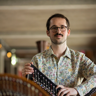 Kevin Le Pennec / harpe acoustique, chant