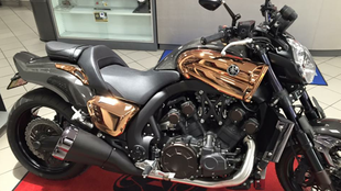 moto chromer , machine à chrome, carénage de moto chrome , 