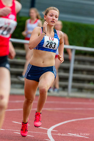 Eileen Birkner lief in 44,86 sec auf den sechsten Platz des 300-m-Laufs.
