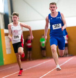 Gold über die Hürden und Bronze im Flachsprint war die erfolgreiche Ausbeute von Fridolin Stockhaus (382) in der Altersklasse U18. (Foto: Jan-Hendrik Ridder)