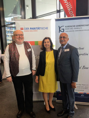 Auf dem Bild von li.n.re.: Udo Haak, Renate Frohnhöfer, Musa Ataman