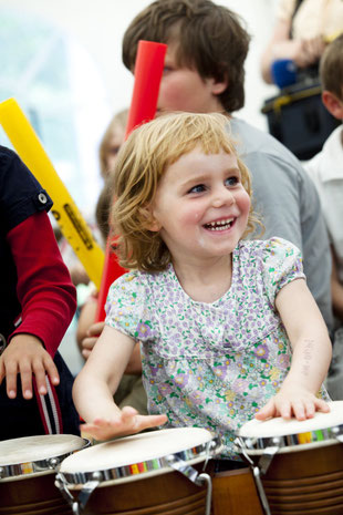 In der Kindermusikwerkstatt haben auch die Kleinsten jede Menge Spaß / © Anne Ackermann