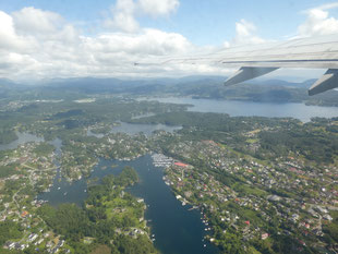 fast so gut wie Heli-Fliegen - Panoramaflug über Bergen auf dem Weg nach Hause