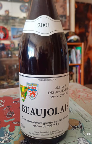 Cuvée de l'Amicale à l'occasion du 5e anniversaire de la dissolution des deux régiments. 
