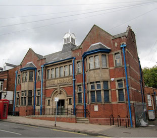 Stirchley Library photographed by User in 2011 on Geograph - reused under Creative Commons licence