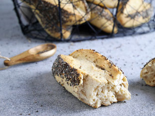 Dinkel-Chia-Weckerl
