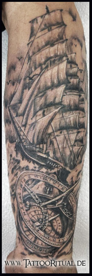 Tattoo Segelschiff Passat, Tattoo Rostock, TattooRitual, Tattoo Kompass, Tattoostudio Rostock